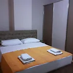 Apartament Era *
